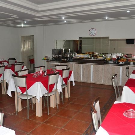 Hotel D' Lucca Uba Ngoại thất bức ảnh