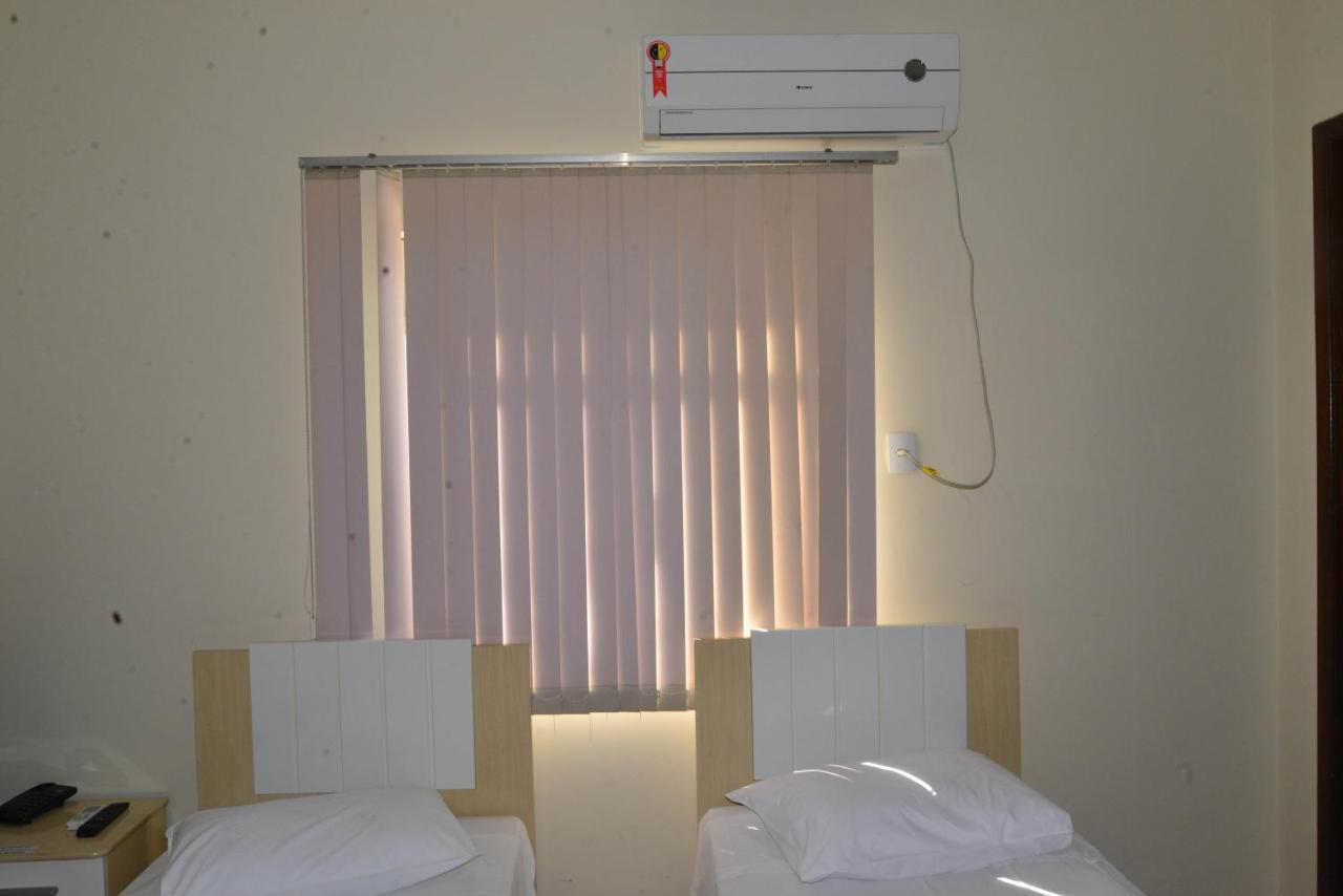 Hotel D' Lucca Uba Ngoại thất bức ảnh